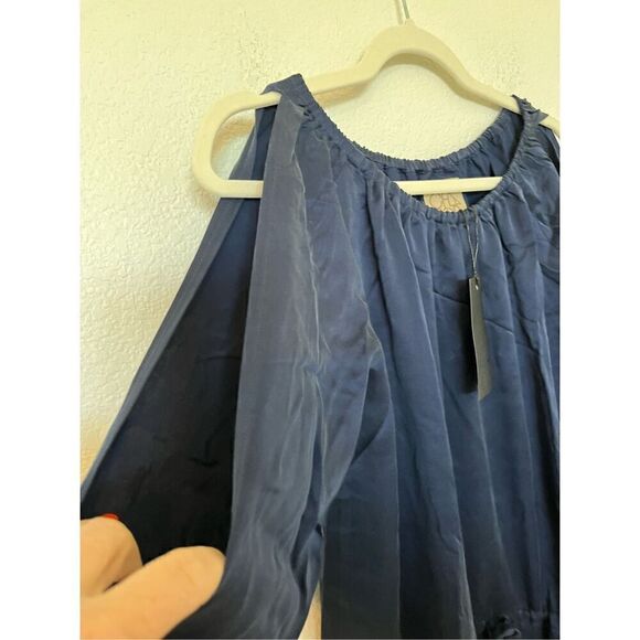 Chaser Scoop Neck Long Cutout Sleeve Dress NEW - Picture 3 of 5